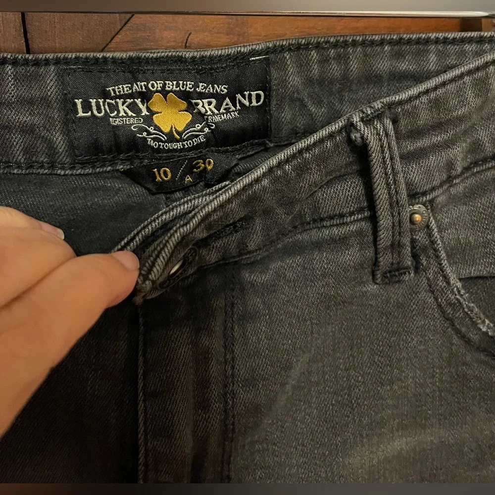 Lucky Brand sleek charcoal
